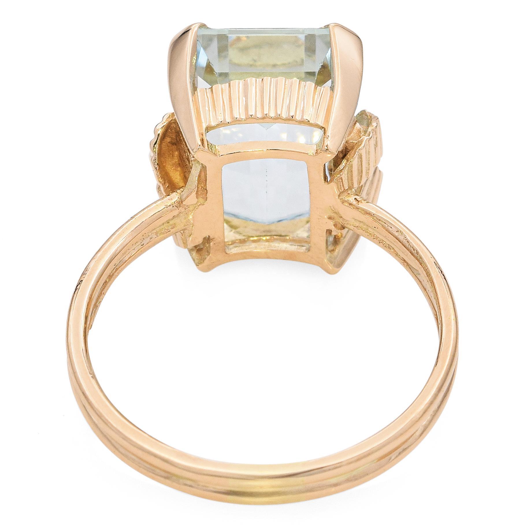 Bague fantaisie vintage en or jaune 14 carats avec aigue-marine de 6,6 carats en vente 1