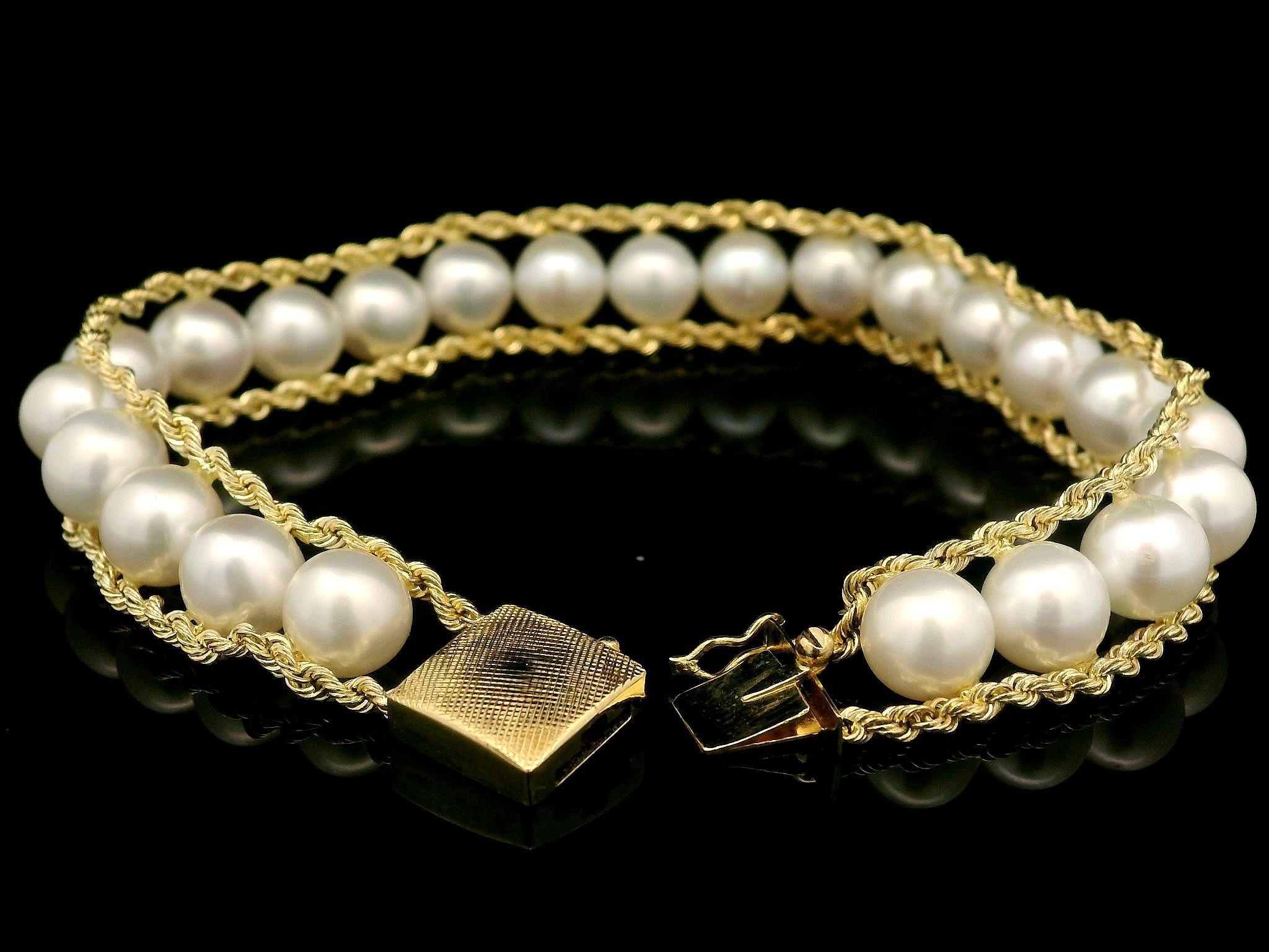 Women's Vintage 14k Yellow Gold 7.2mm Pearl Line with Rope Chain Borders Bracelet