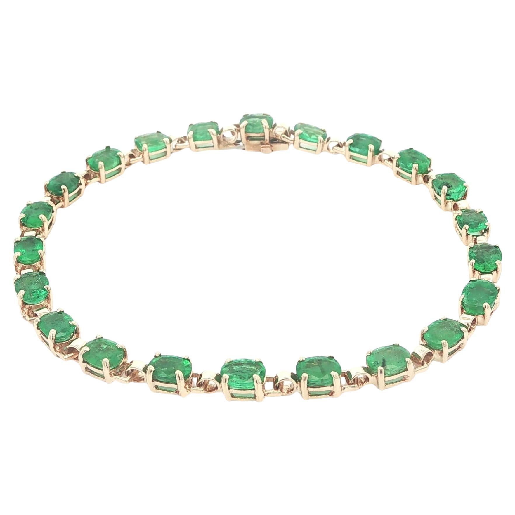 Vintage 14k Yellow Gold 7.5ctw Oval Emerald Line Tennis Bracelet w/ Push Clasp For Sale