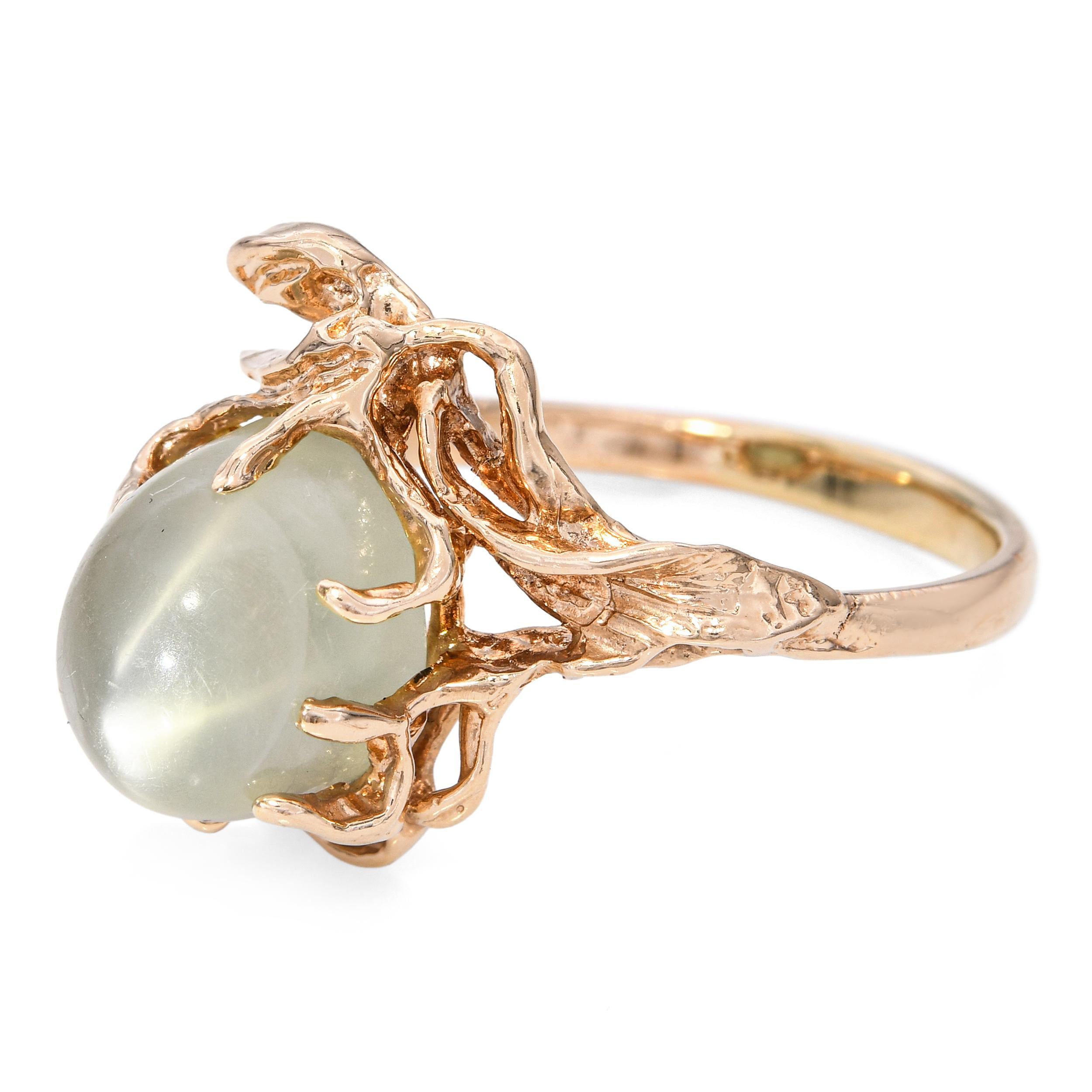 Cabochon Vintage 14k Yellow Gold 7.96ct Moonstone Vine Motif Statement Ring For Sale