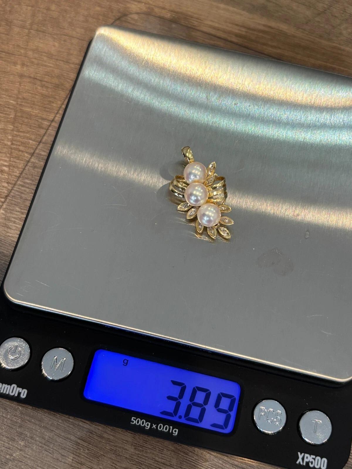 Vintage 14K Yellow Gold 7mm Akoya Pearl & Diamond Pendant Enhancer For Sale 2