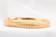 Vintage 14k Gelbgold 8,2mm strukturierter Armreif