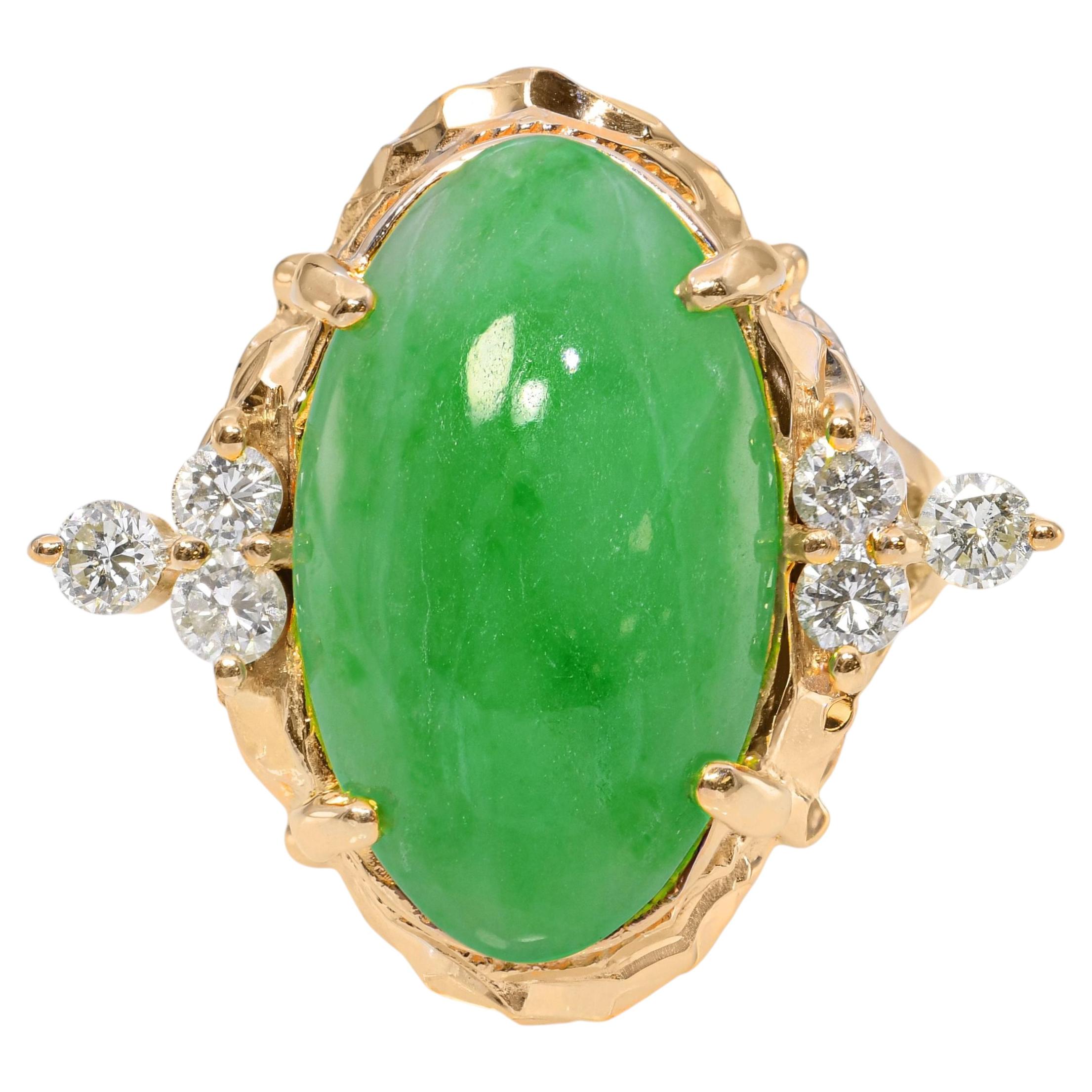 Vintage 14k Yellow Gold 8.94tcw Jadeite Jade and Diamond Ring