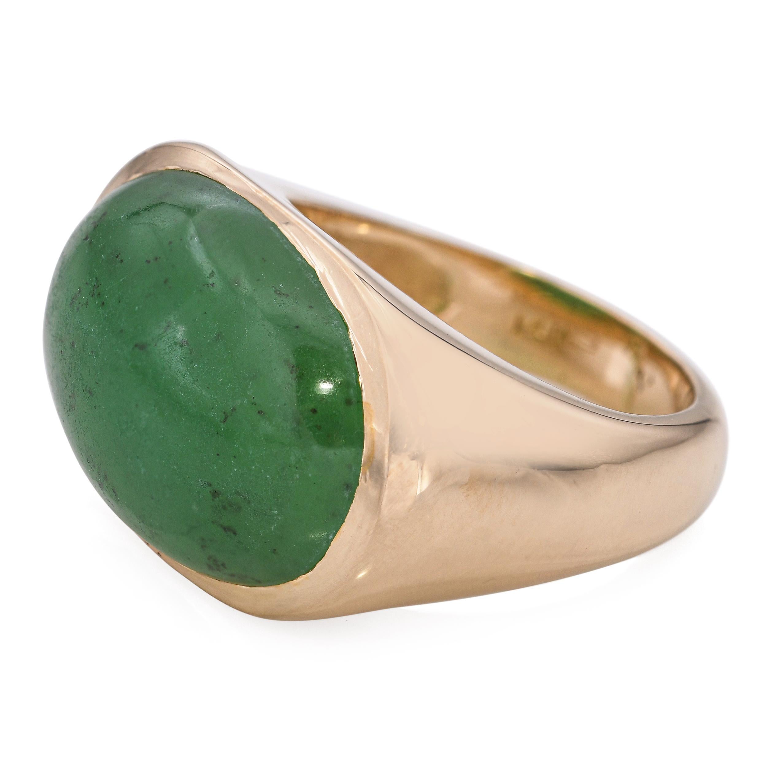 Vintage 14k Gelbgold 9,25ct Nephrit Jade Ring für Damen oder Herren im Angebot