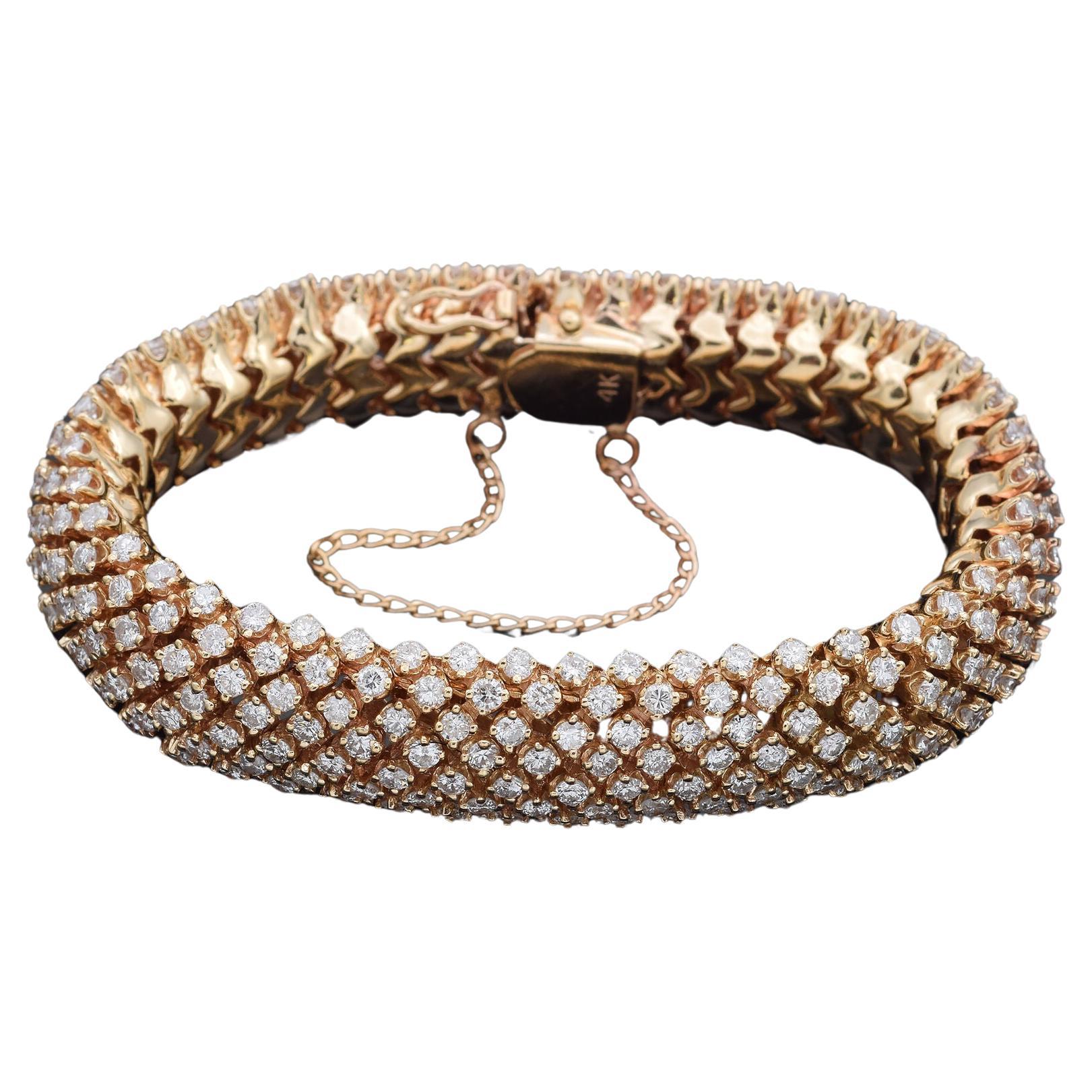 Bracelet tennis vintage en or jaune avec diamants 9,45 TCW  en vente