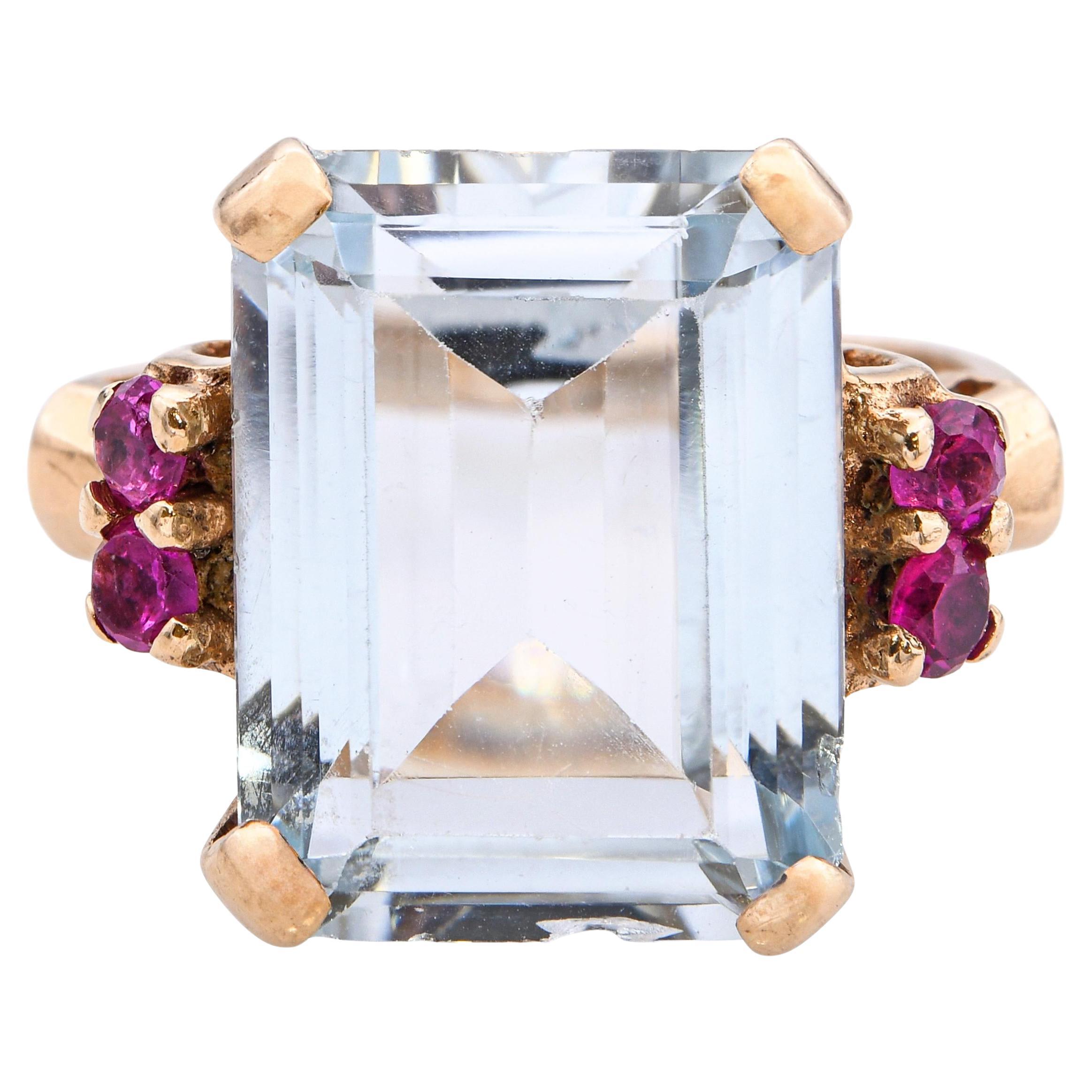 Vintage 14k Yellow Gold 9.95ct Aquamarine and Ruby Cocktail Ring