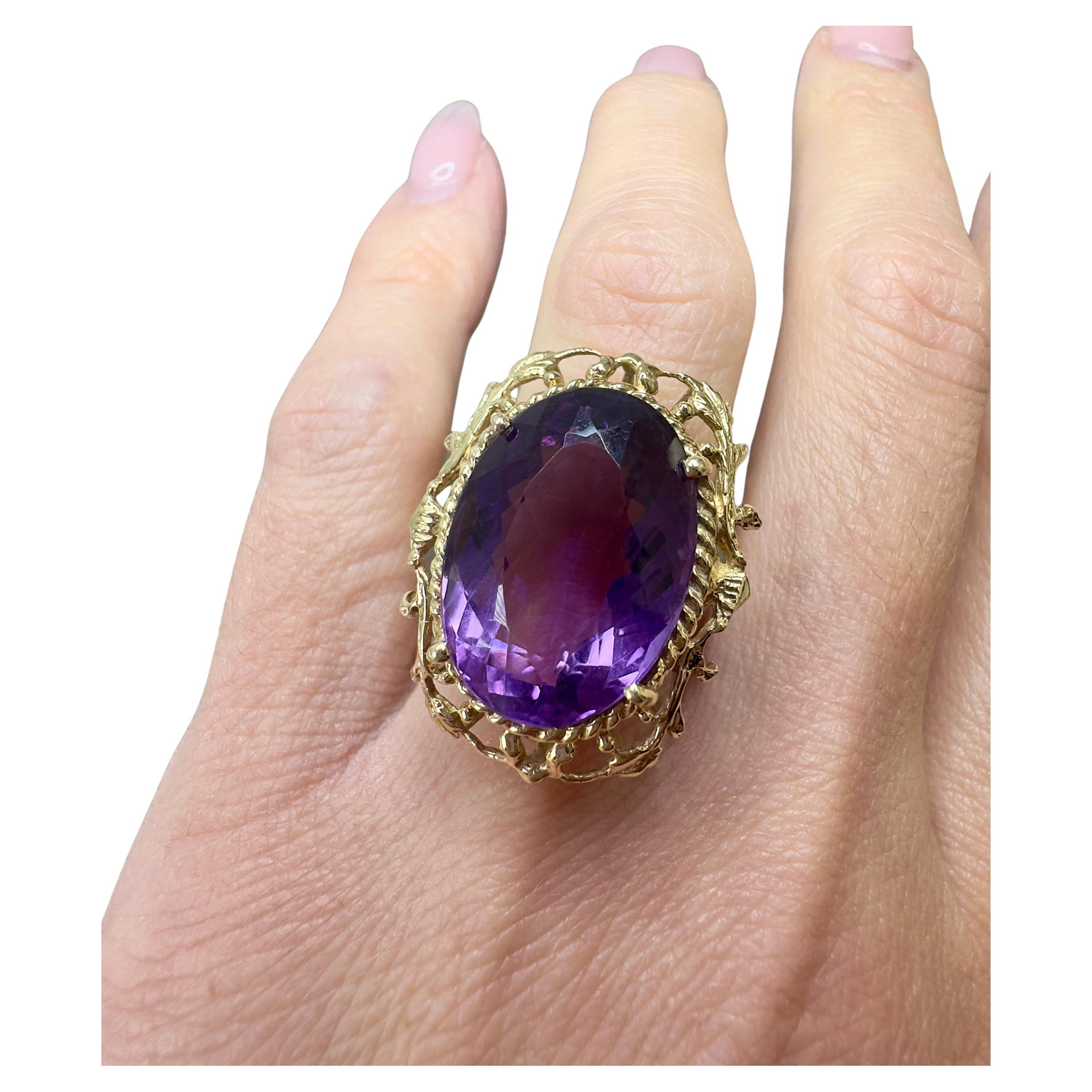 Vintage 14k Yellow Gold Amethyst Cocktail Ring