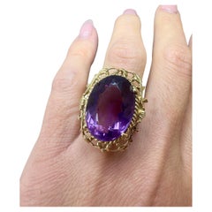 Vintage 14k Yellow Gold Amethyst Cocktail Ring