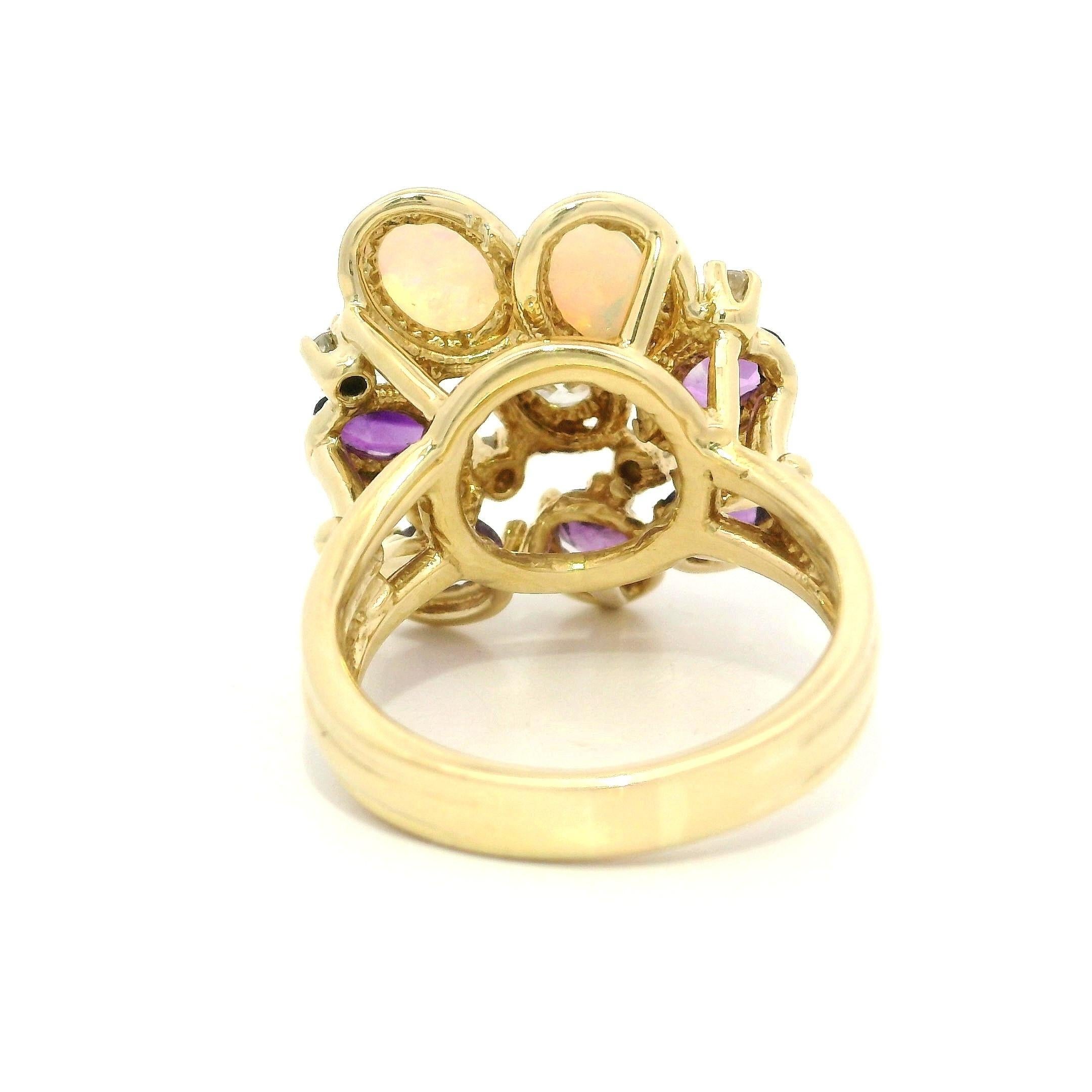 Vintage 14k Gelbgold Amethyst Opal Diamant Blume Cluster Cocktail Ring im Angebot 5