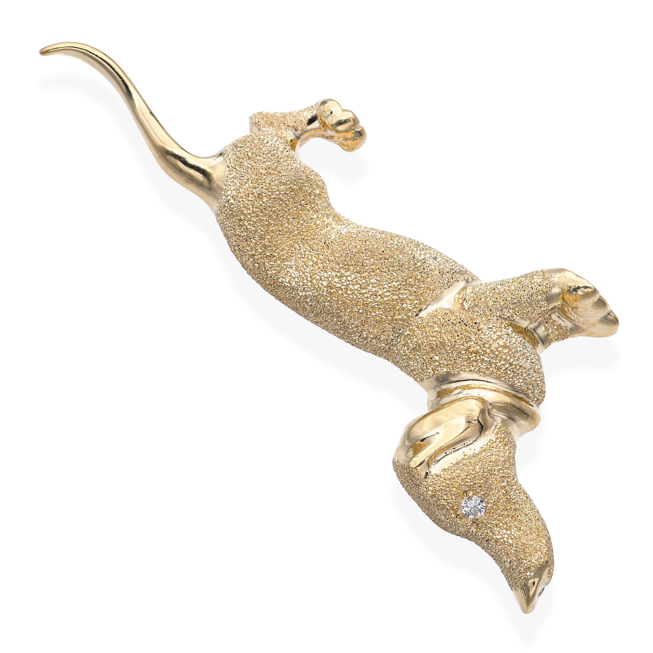 Donna Spilla vintage per cane bassotto in oro giallo 14k e diamanti in vendita