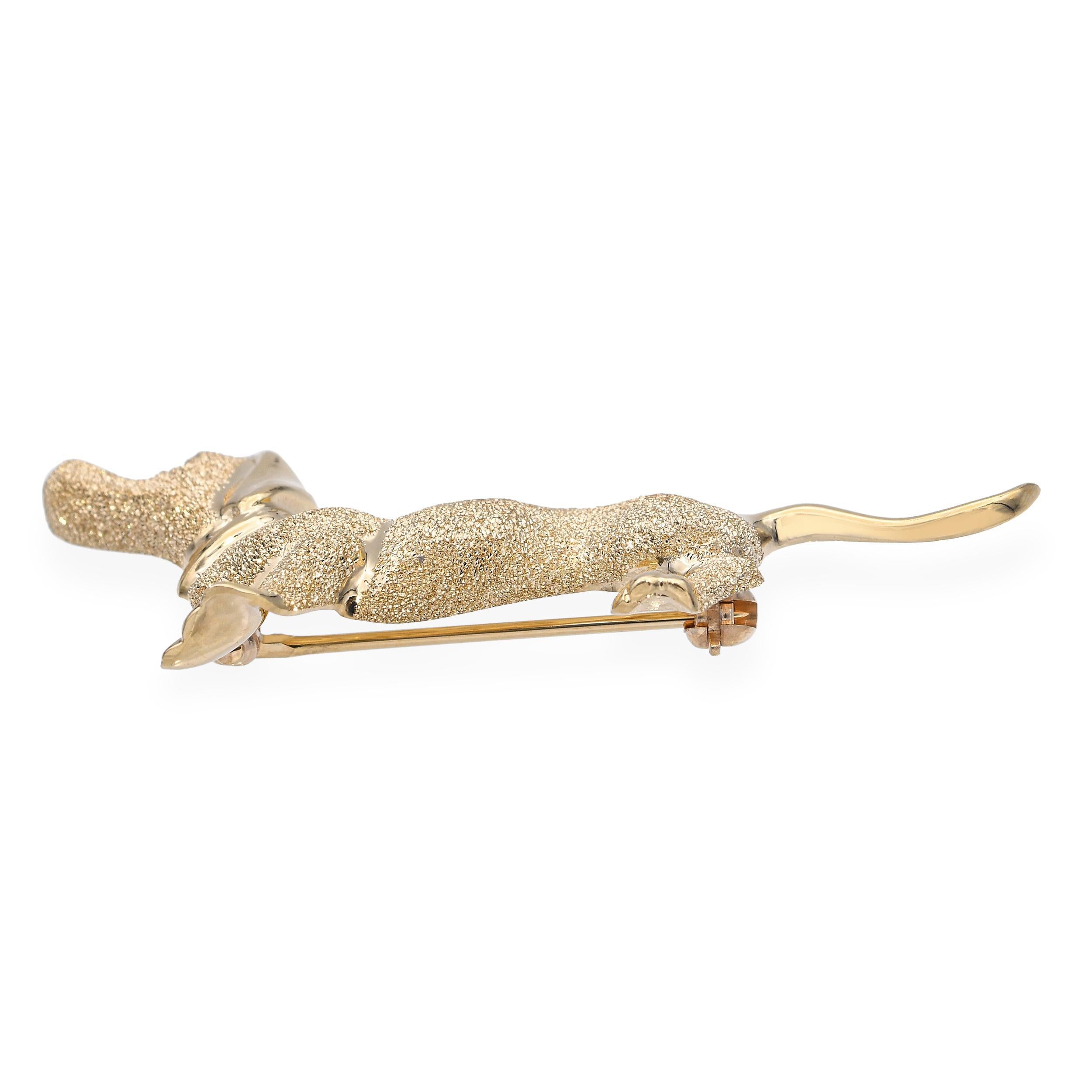 Spilla vintage per cane bassotto in oro giallo 14k e diamanti in vendita 1