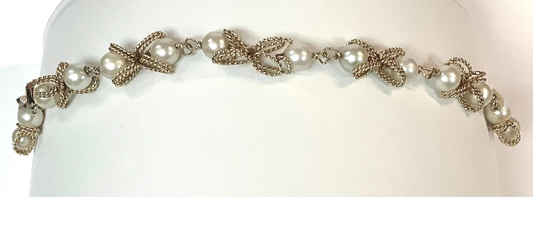 Bracelet en or jaune 14k et perles. 13.93gTW. Longueur de 8