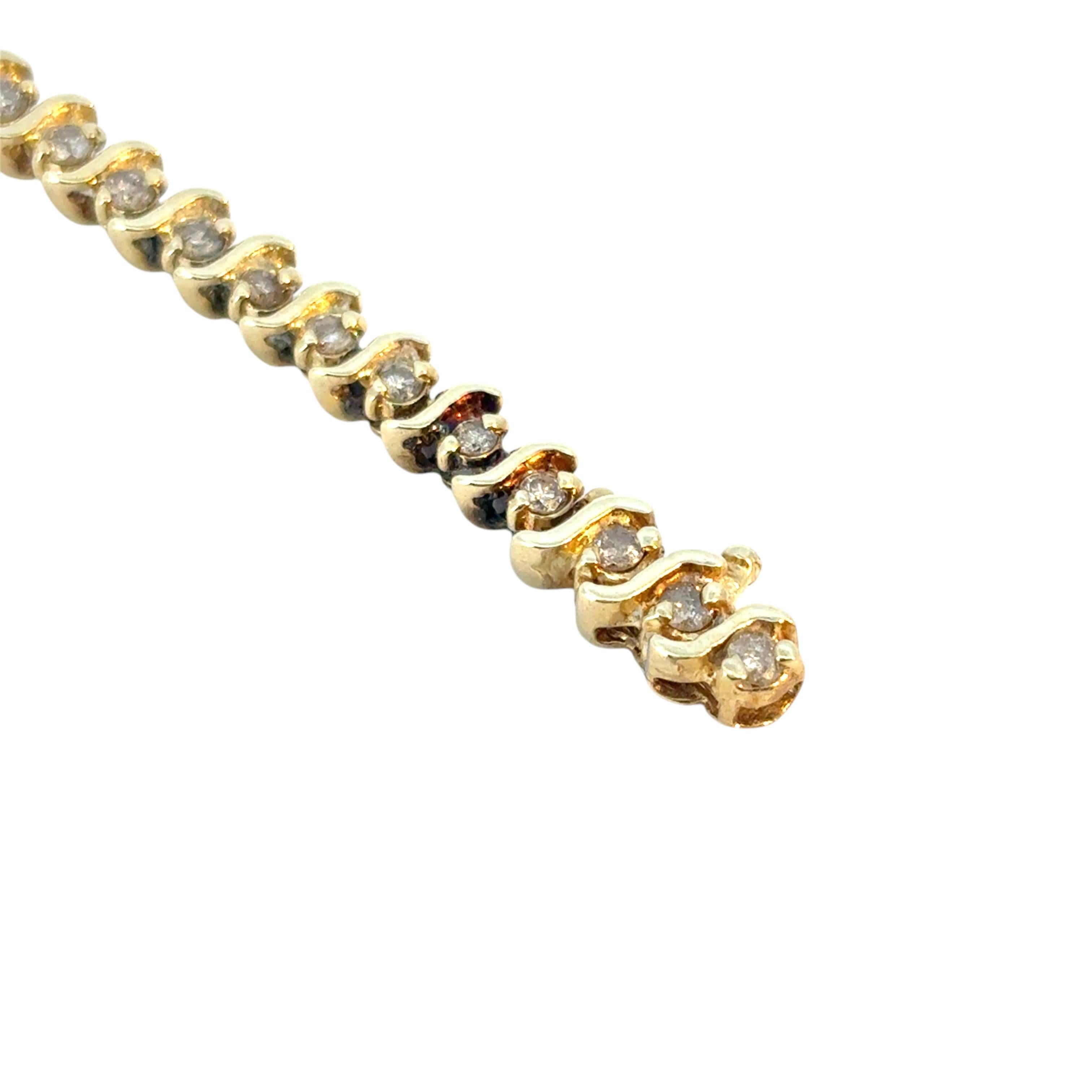 Vintage 14k Yellow Gold Approx. 2.94 Carat Diamond Tennis Bracelet For Sale 5