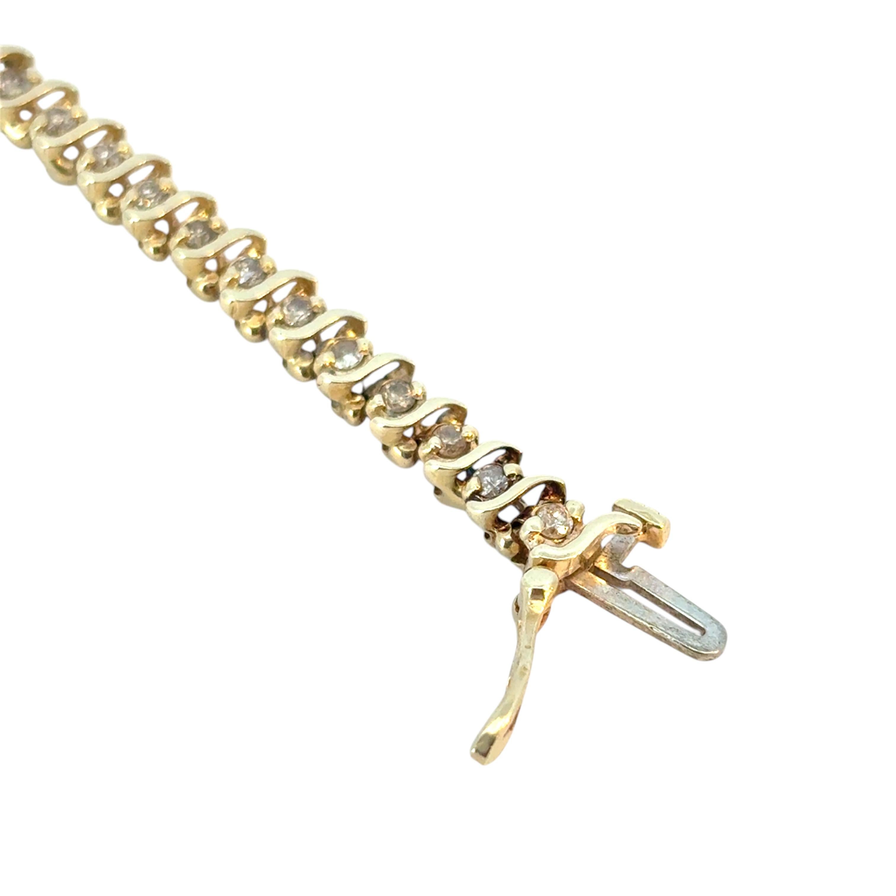 Vintage 14k Yellow Gold Approx. 2.94 Carat Diamond Tennis Bracelet For Sale 3