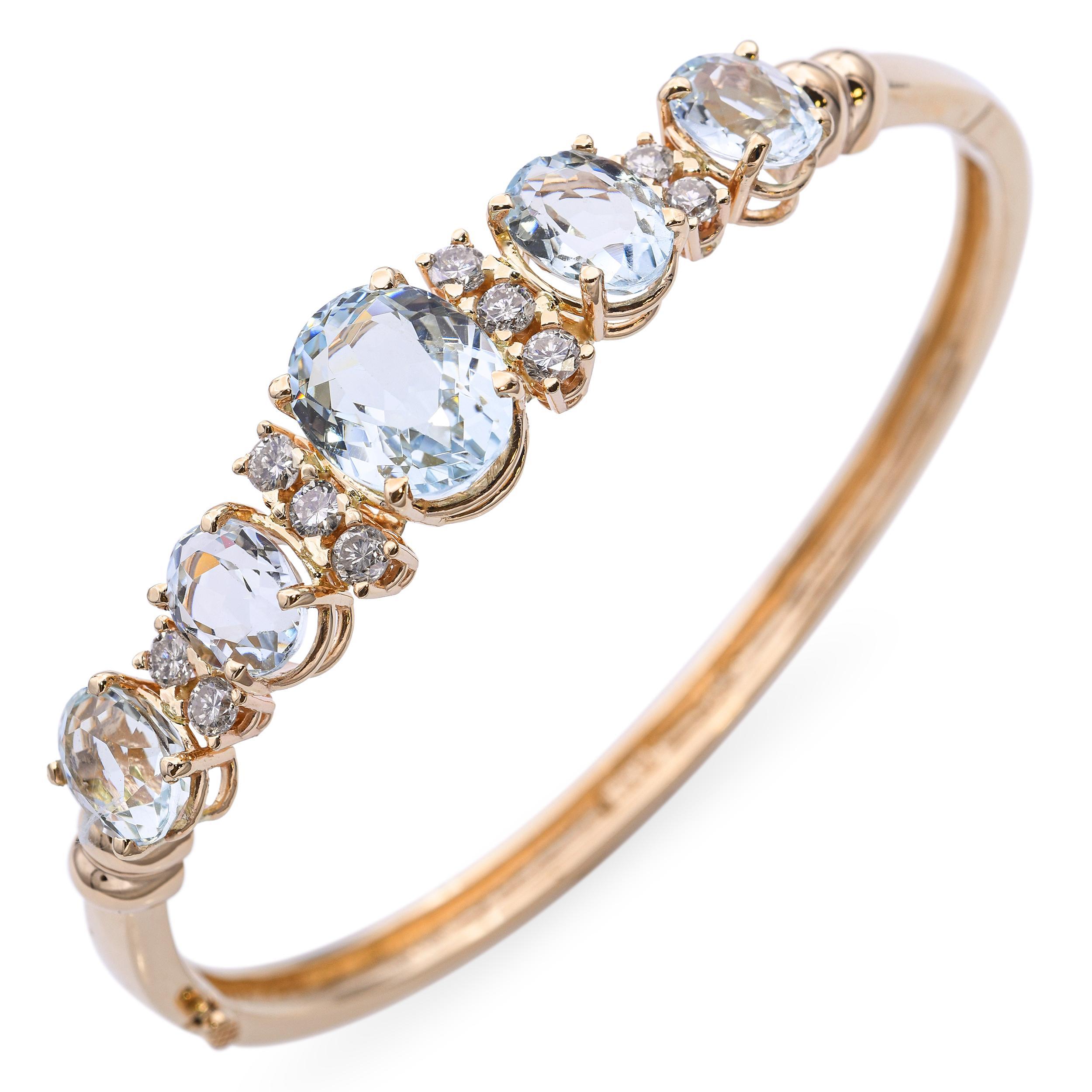 Bracciale a cerniera d'epoca in oro giallo 14k con acquamarina e diamanti In condizioni buone in vendita a New York, NY