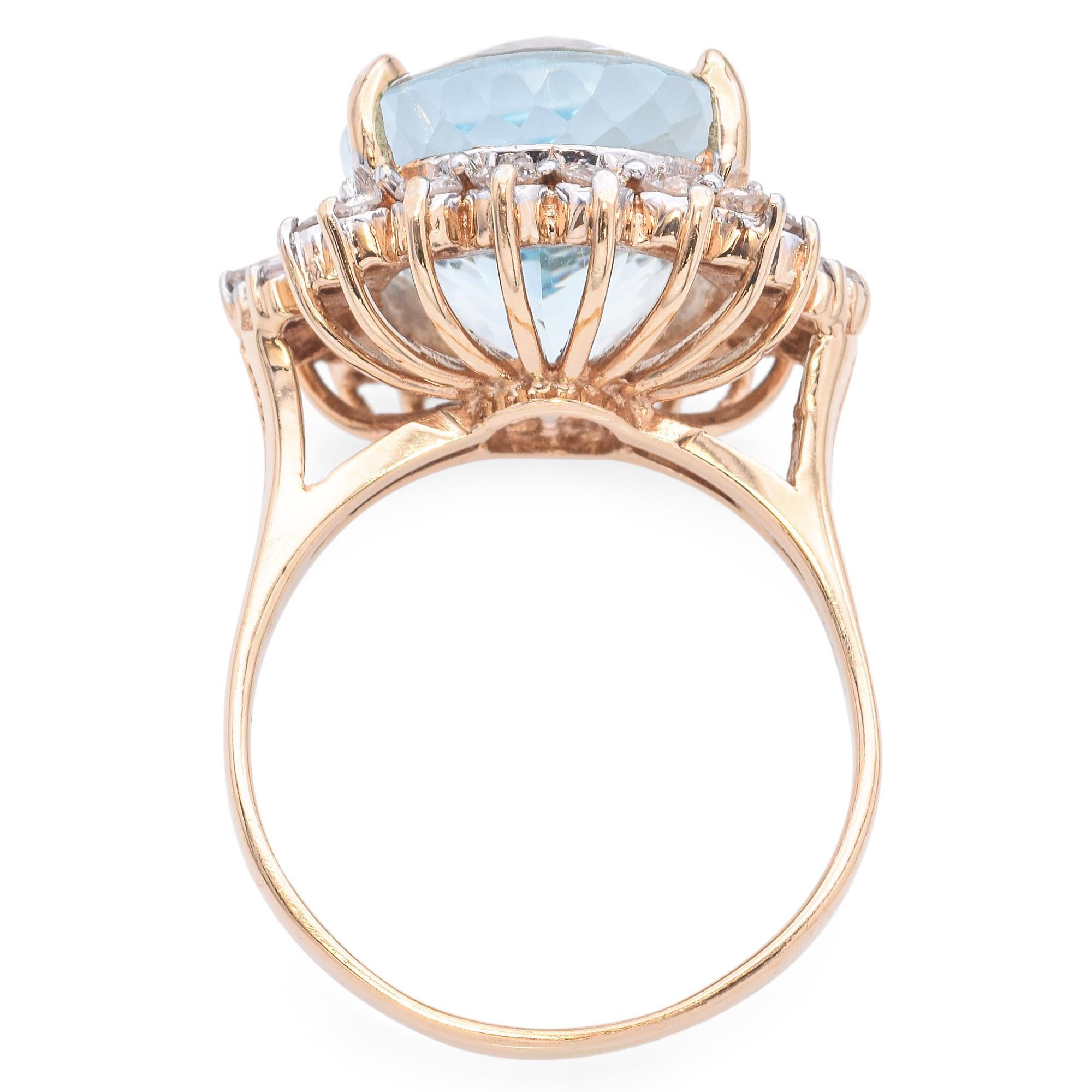 Bague fantaisie vintage en or jaune 14 carats avec aigue-marine et diamants en vente 2