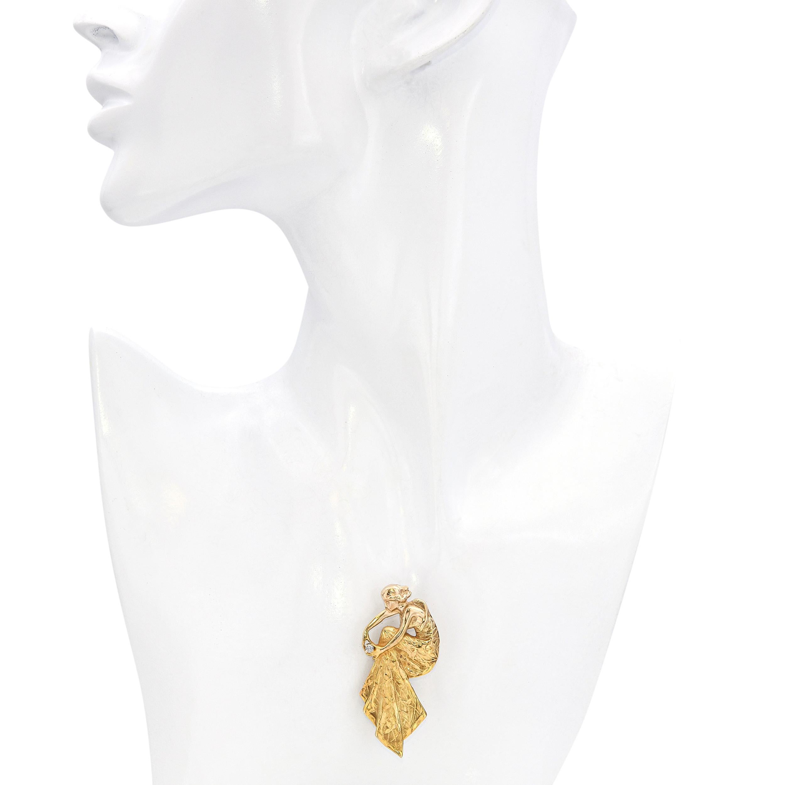 Vintage 14k Gelbgold Jugendstil inspiriert  Lluis Masriera Nymphe Anhänger (Art nouveau) im Angebot