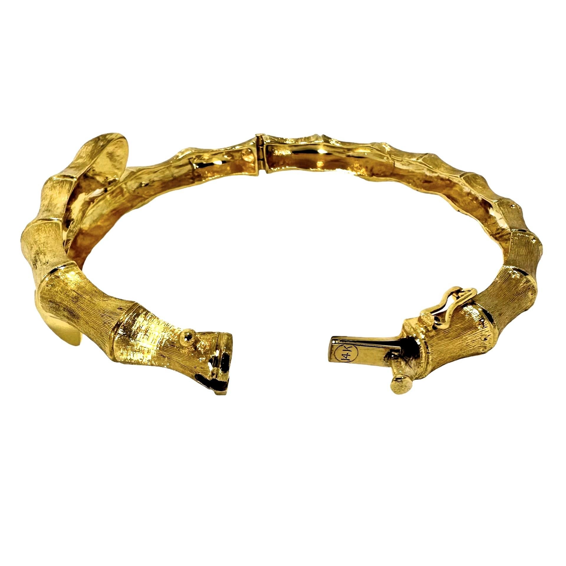 Bracelet jonc bypass vintage en or jaune 14 carats à motif de bambou Pour femmes en vente