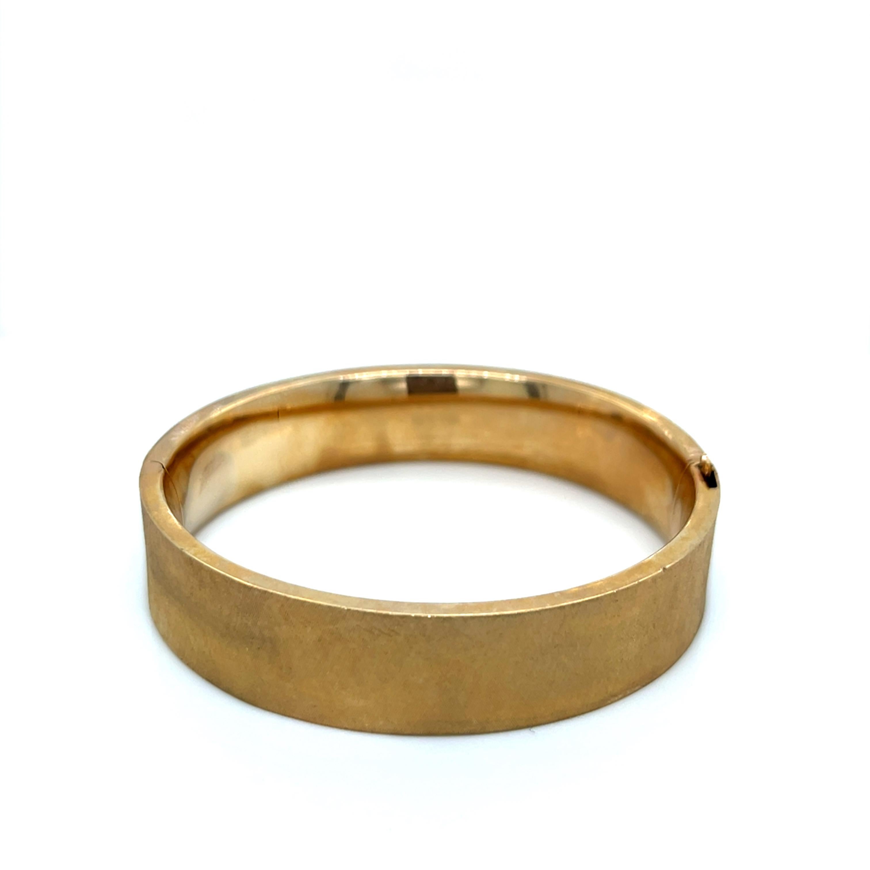 Vintage Bangle in oro giallo 14k con turchese in vendita 1