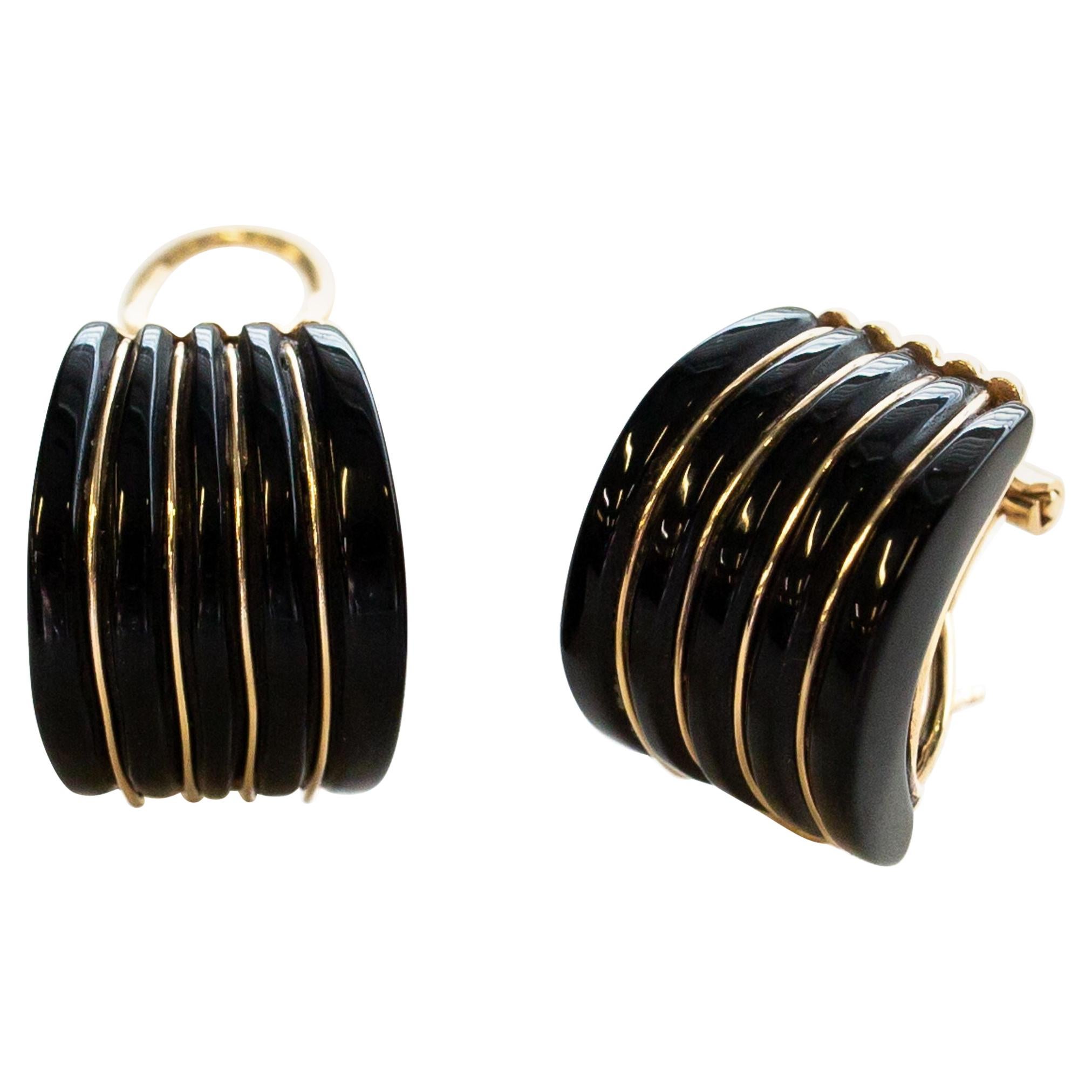 Vintage 14k Yellow Gold & Black Onyx Huggie Hoop Earring For Sale