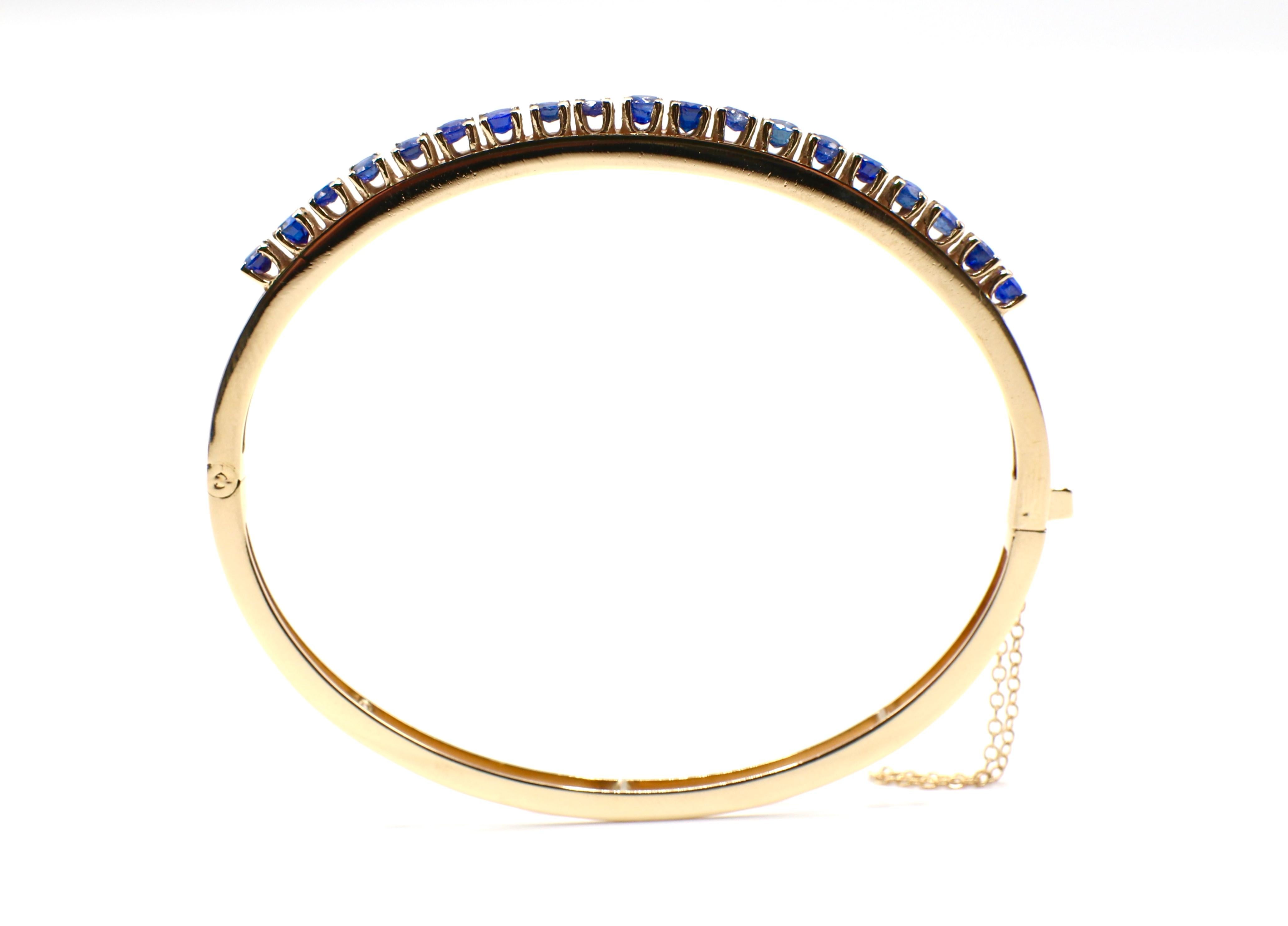 Women's Vintage 14 Karat Yellow Gold Blue Sapphire Hinged Bracelet Bangle