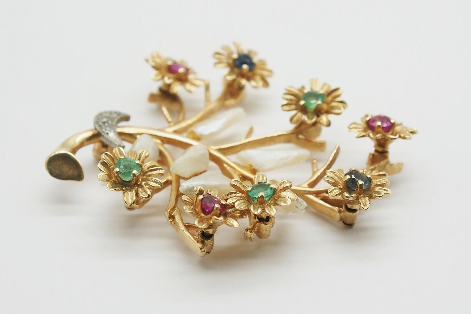 Spilla d'epoca in oro giallo 14k con Branch e fiori - 11,9g in vendita 1