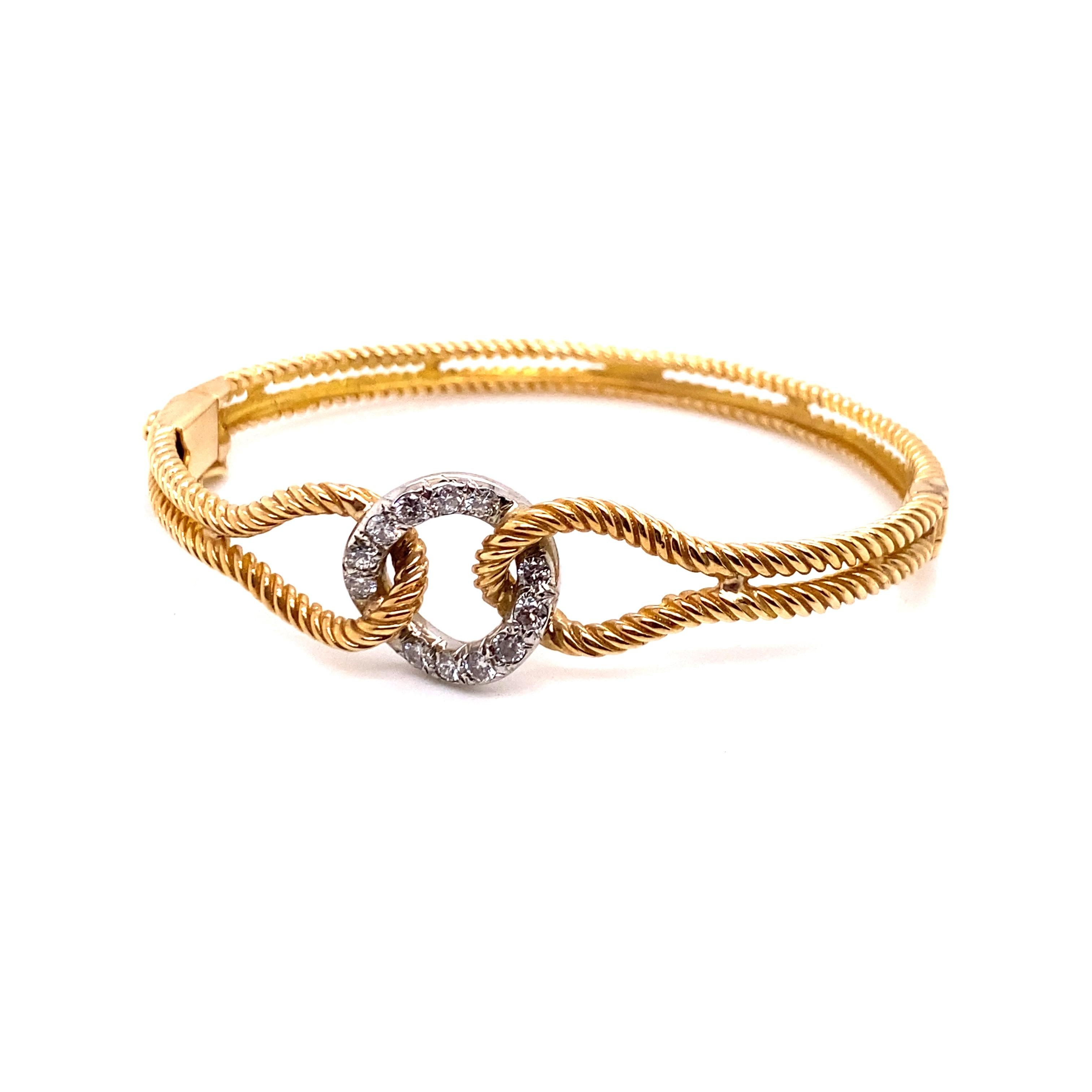Contemporain Bracelet jonc lasso vintage câble en or jaune 14 carats avec centre en diamants en vente