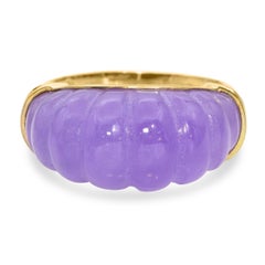 Vintage 14K Yellow Gold Carved Lavender Jadeite Statement Ring