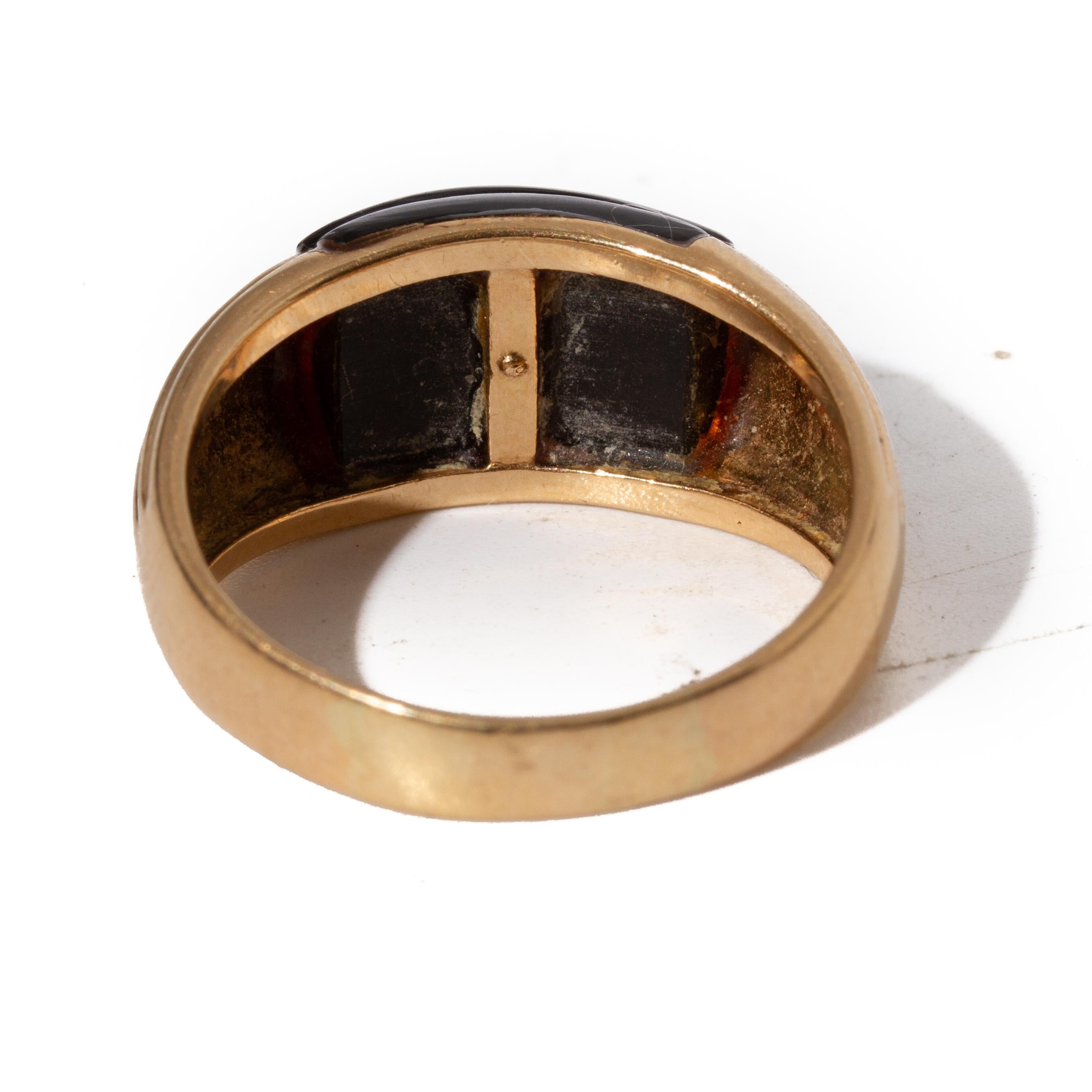 Men's Vintage 14K Yellow Gold Carved Onyx Ring