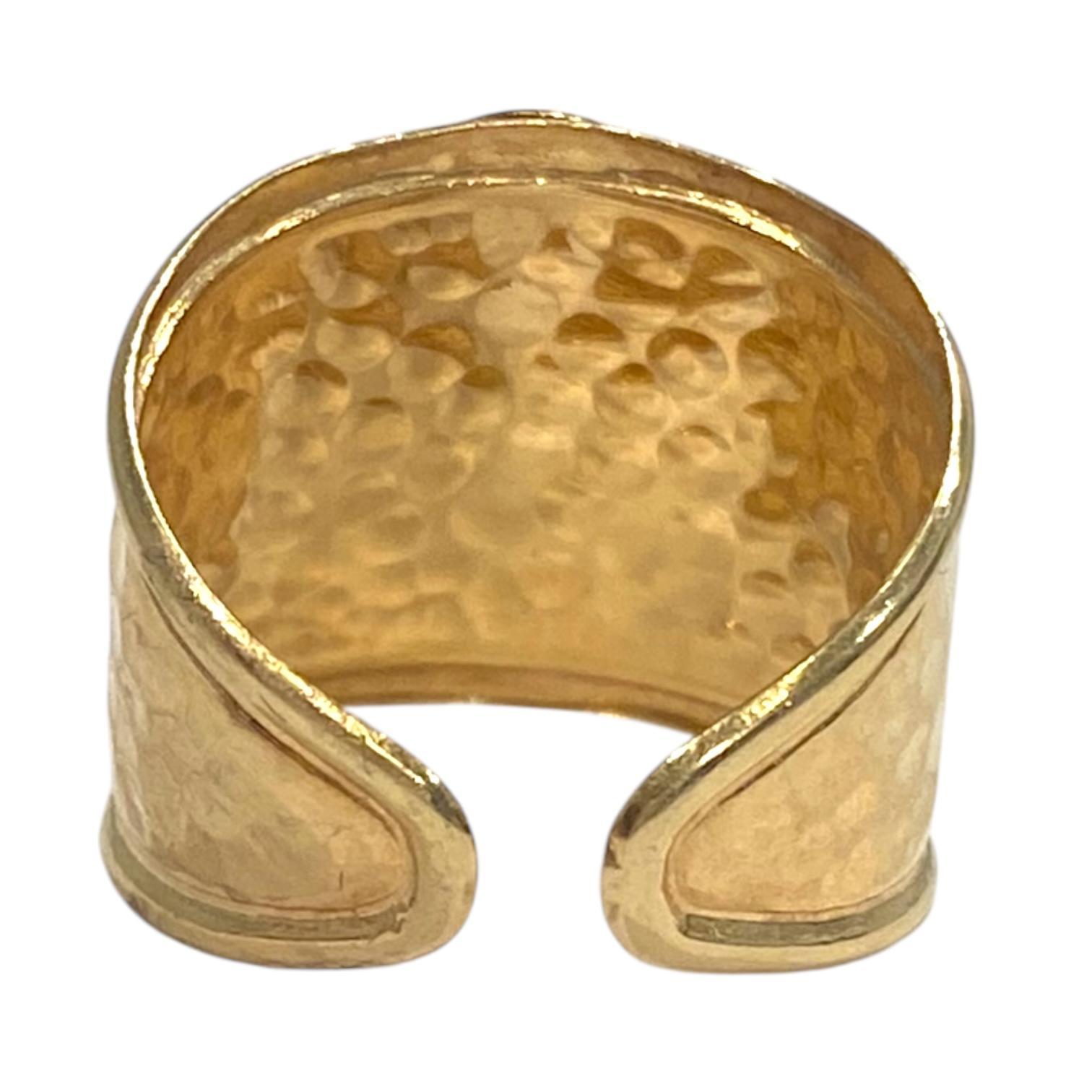 Donna Anello a fascia con sigaro in oro giallo 14K vintage in vendita