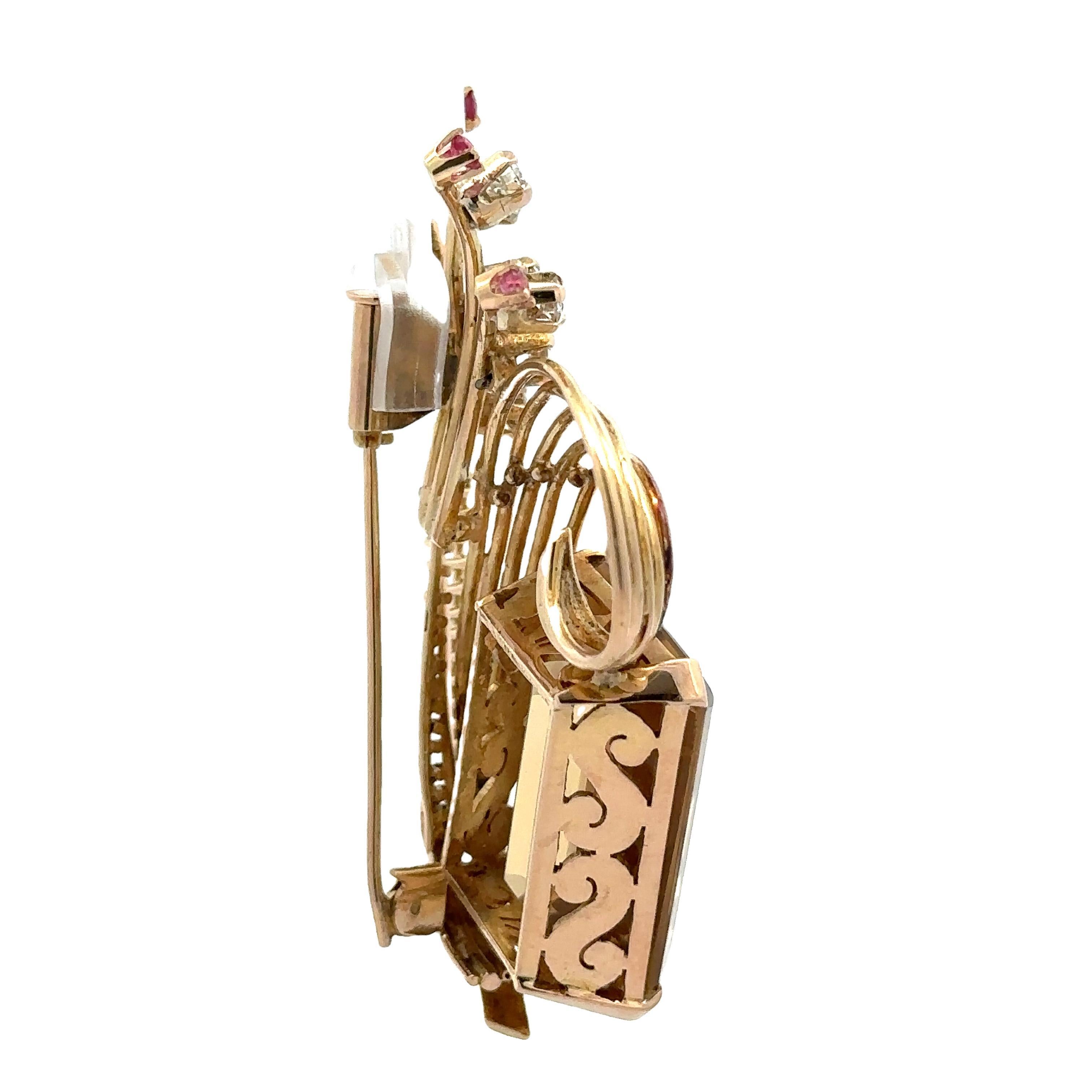 Broche de oro amarillo de 14 quilates con citrino, rubí y diamantes Corte esmeralda en venta