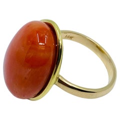 Vintage 14k Yellow Gold Coral Ring