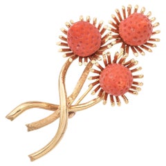Vintage 14k Yellow Gold Coral Strawberry Brooch