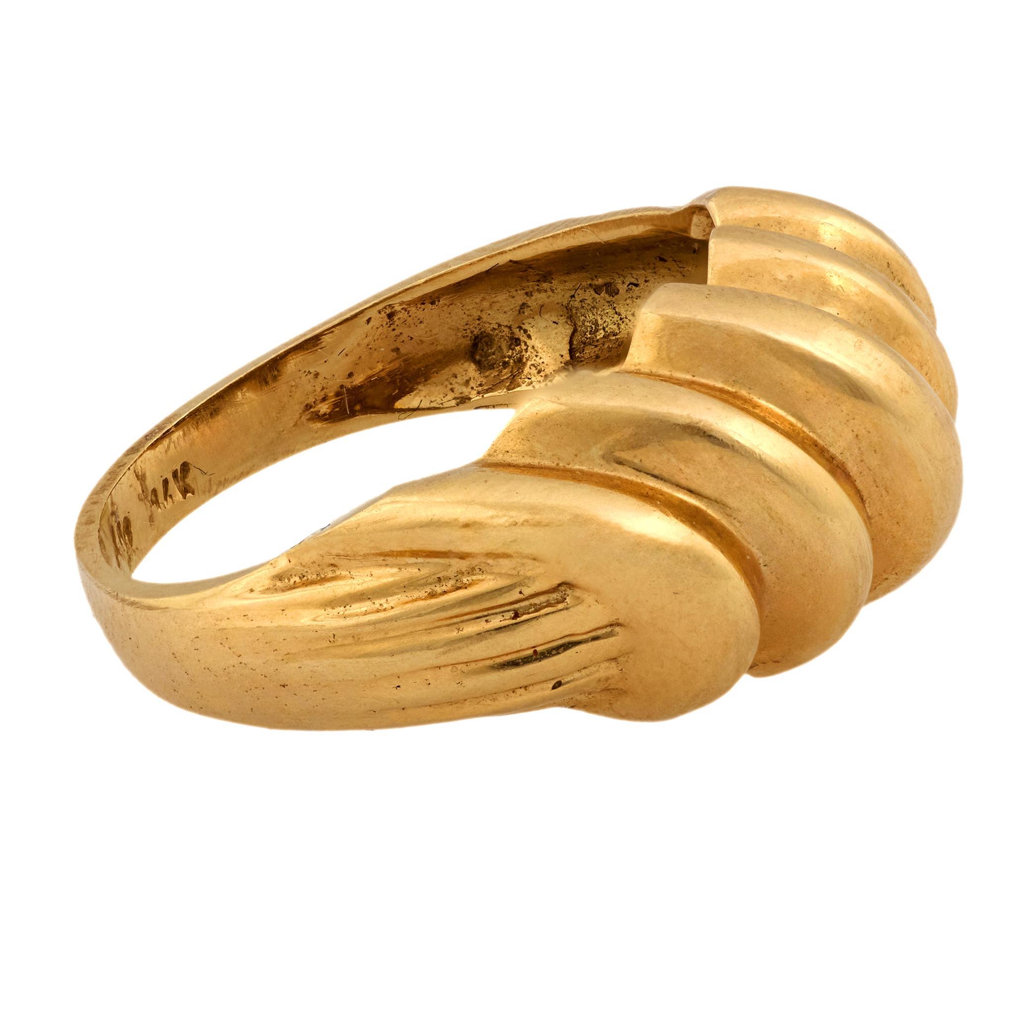 Bague de croissant vintage en or jaune 14k Pour femmes en vente