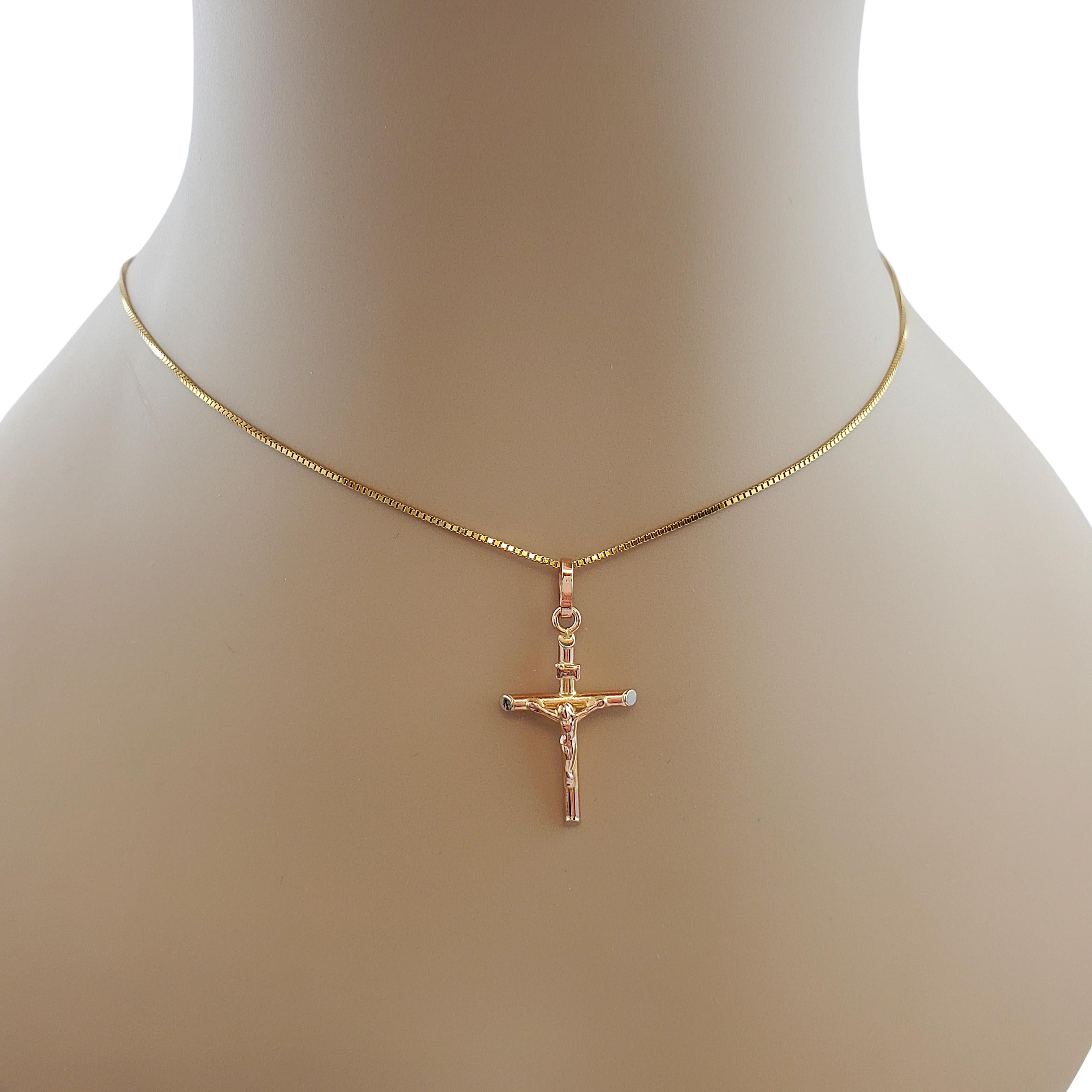Vintage 14K Yellow Gold Cross Pendant 1