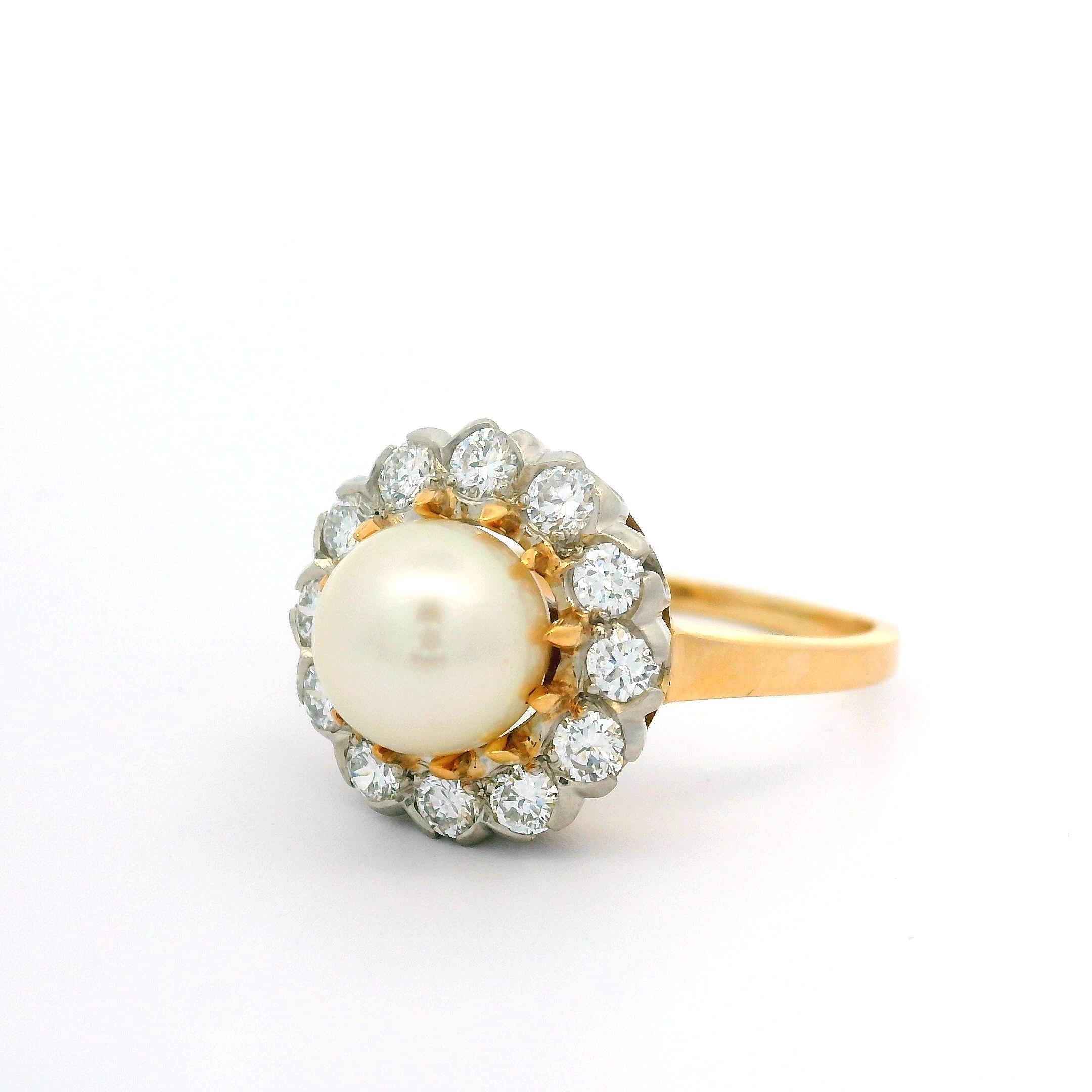 Vintage 14k Yellow Gold Cultured Pearl Center Old Transitional Diamond Halo Ring For Sale 4