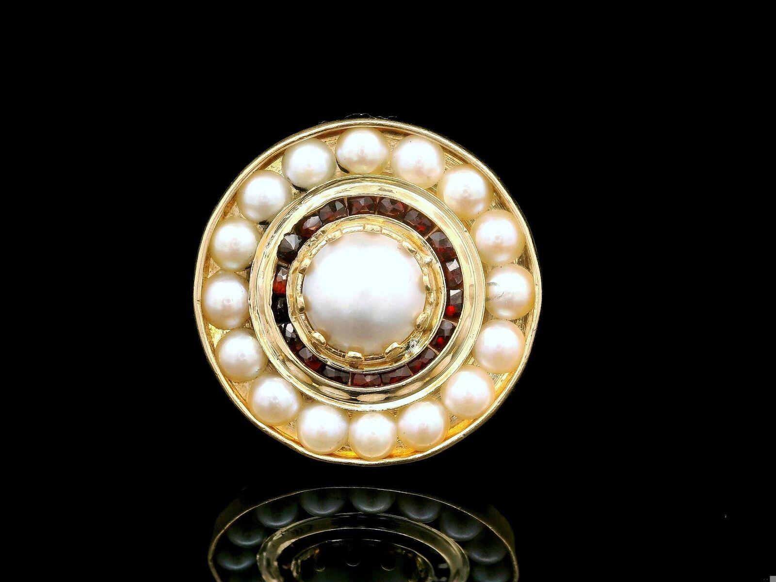 Vintage 14k Yellow Gold Cultured Pearl & Garnet Round Platter Target Ring For Sale 1