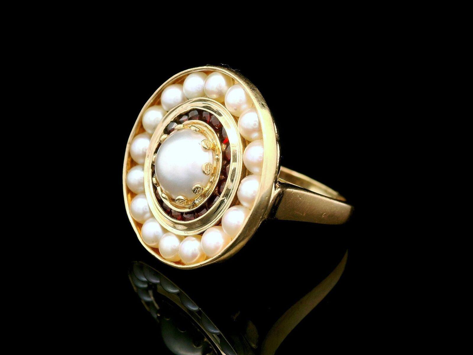 Vintage 14k Yellow Gold Cultured Pearl & Garnet Round Platter Target Ring For Sale 4