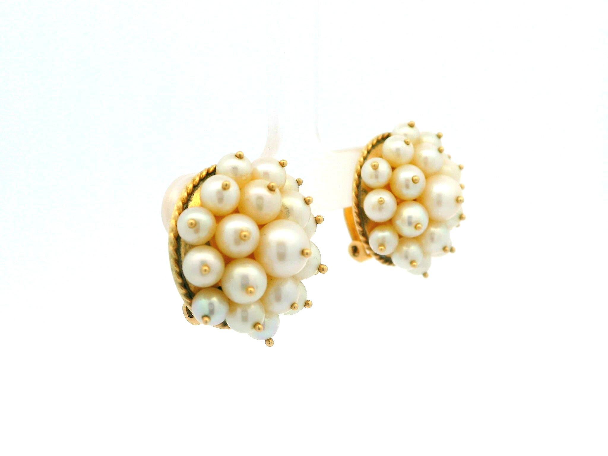 Boucles d'oreilles vintage en or jaune 14k avec bouton rond et perle de culture Sputnik en vente 3