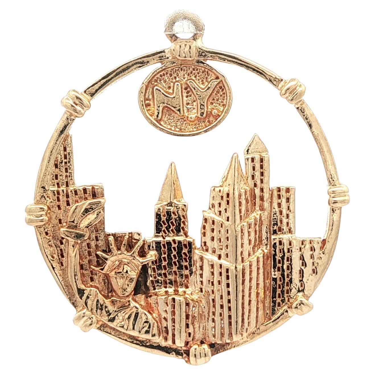 Vintage 14k Yellow Gold Detailed New York Skyline Portrait Round Charm Pendentif