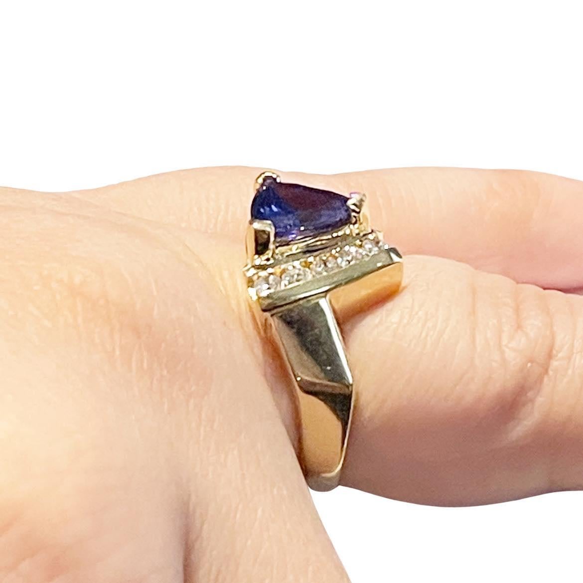 Vintage 14k Yellow Gold Diamond and Deep Purple Tanzanite Cocktail Ring 1