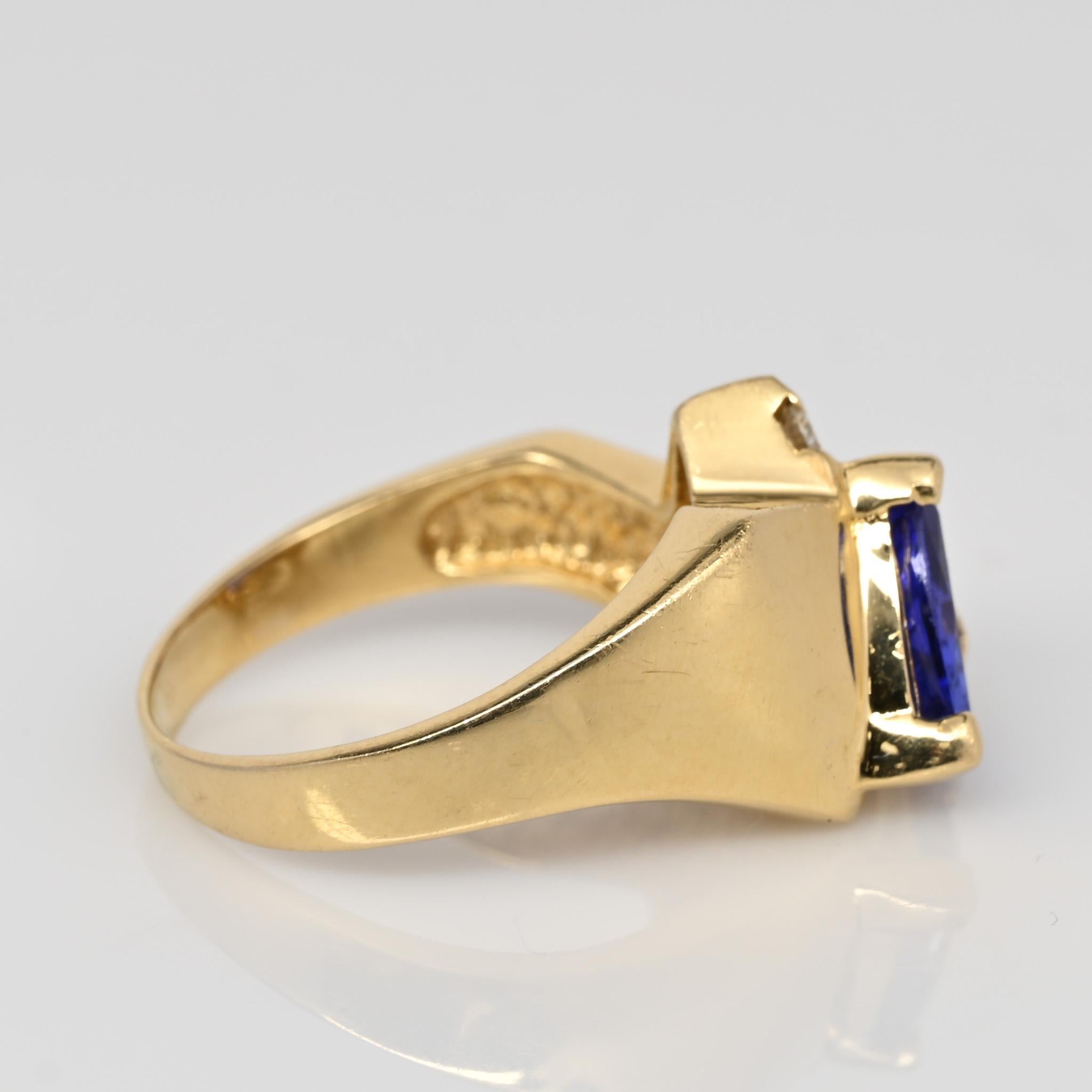 Women's Vintage 14K Yellow Gold Diamond and Deep Purple Tanzanite Gemstone Ring
