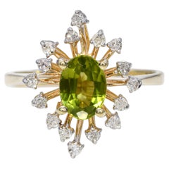 Vintage 14k Yellow Gold Diamond and Peridot Ring