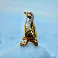 Vintage 14K Yellow Gold Diamond and Ruby Penguin Brooch