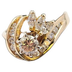 Vintage 14K Yellow Gold Diamond Cocktail Ring