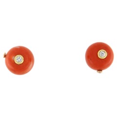 Vintage 14K Yellow Gold Diamond Coral Bezel Setting Stud Earring