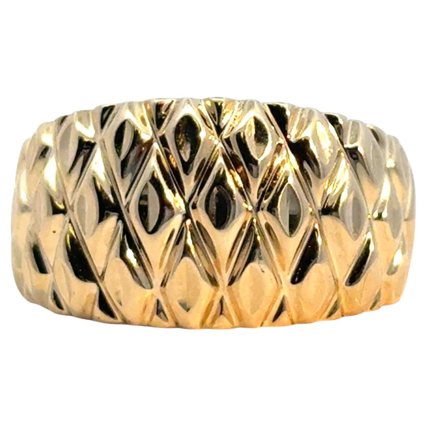 Vintage 14k Yellow Gold Diamond Cut Pattern Dome Ring