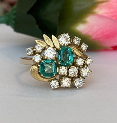Bague vintage en or jaune 14 carats, sertie de diamants et d'émeraudes, vers 1960, France