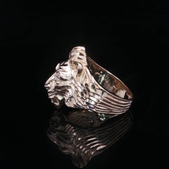 Vintage 14k Yellow Gold Diamond Eyes Detailed Lion's Head Face Ring