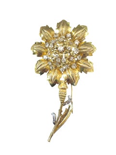 Vintage 14K Yellow Gold Diamond Flower Brooch